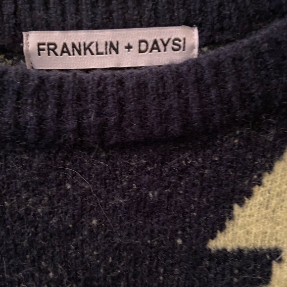 Franklyn and Dailey navy blue speckled lightening bolt sweater - Picture 4 of 4